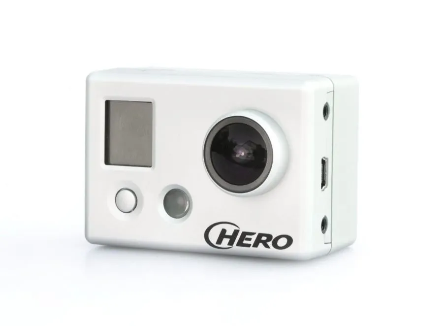 Sản phẩm GoPro Digital Hero được ra mắt năm 2006 (ảnh: the8percent)