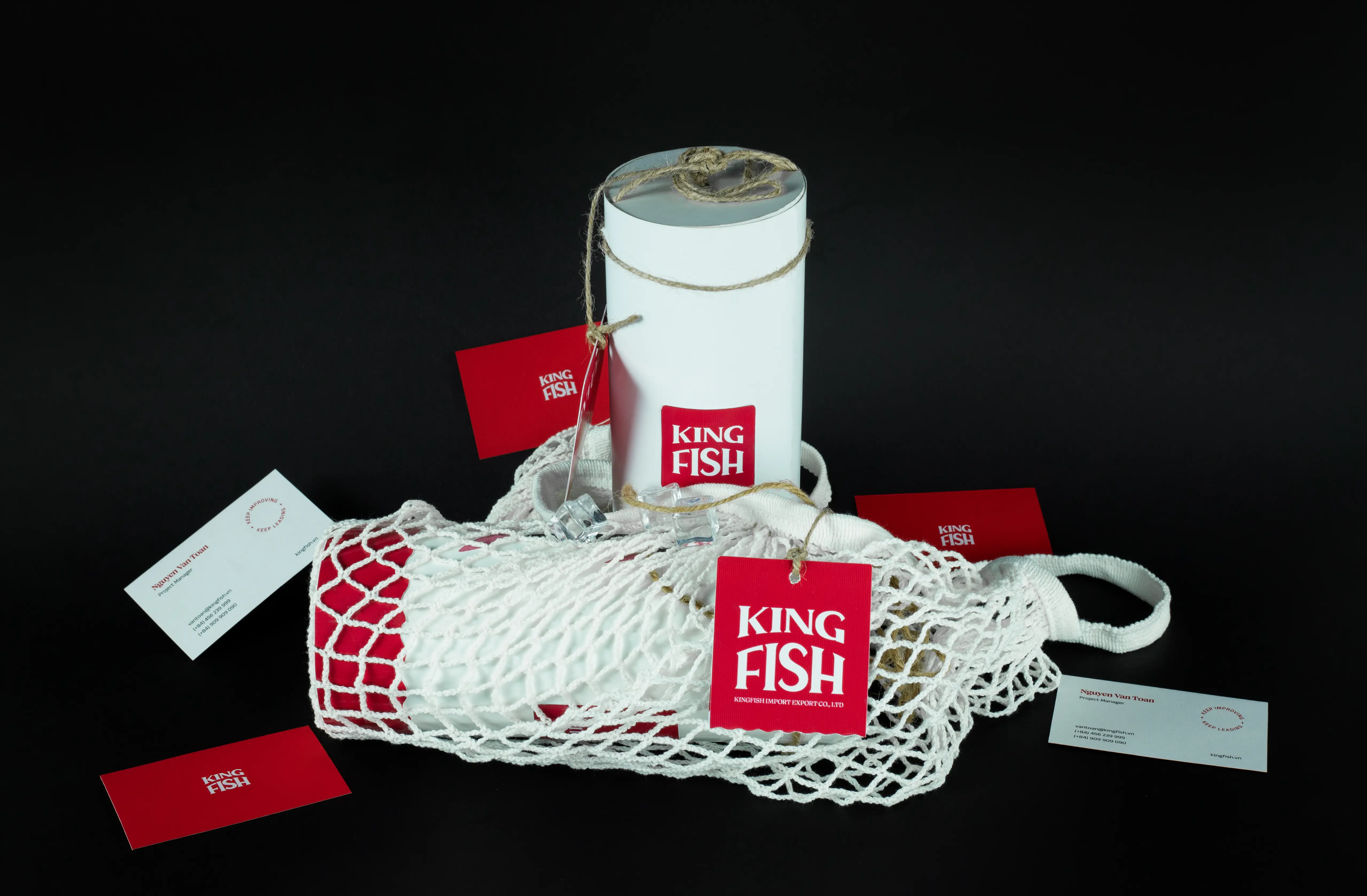 Vudigital KINGFISH showcase Packaging Fish Giftset