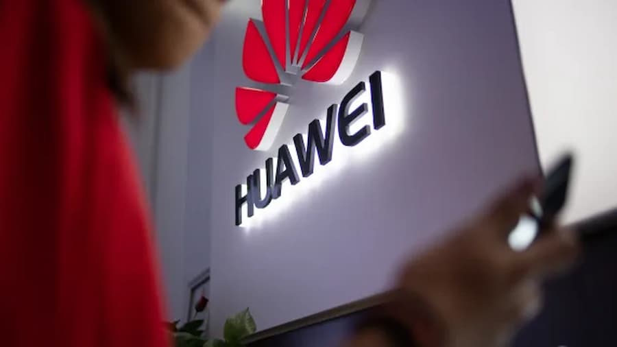 Huawei là một ví dụ về cách áp dụng khung chiến lược truyền thống (ảnh: CNBC)