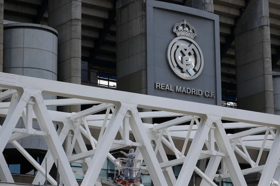 Logo của Real Madrid với biểu tượng Hoàng Gia nổi bật (ảnh: Football Transfer).