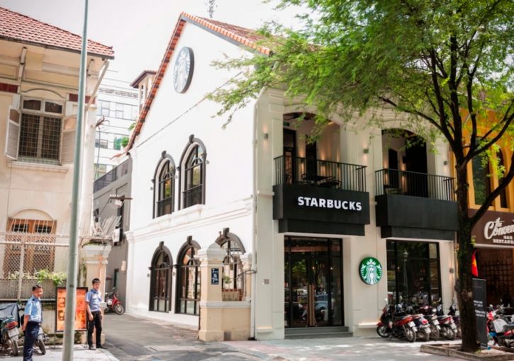 Cửa hàng Starbucks đóng cửa thì sao?